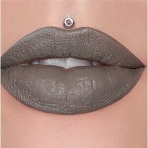 Jeffree Star Cosmetics Velvet Trap Lipstick Grave Digger Gray Greige Matte